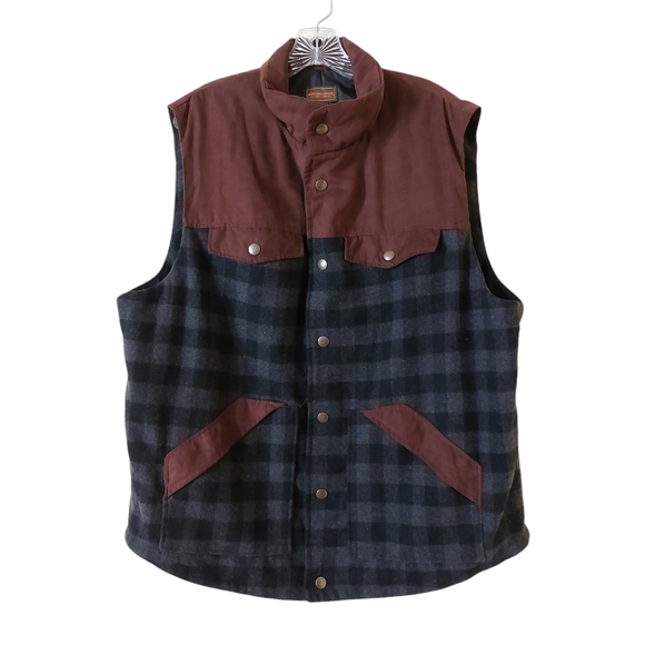 Boulder Creek Men's Big & Tall by King Size Plaid Multi-Pocket Wool Winter Vest - Picture 2 of 14